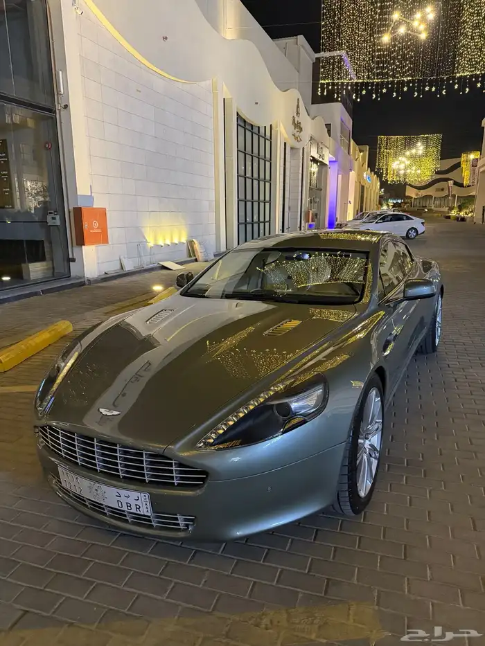 للبيع او البدل المناسب 2011 Rapide Aston Martin 7