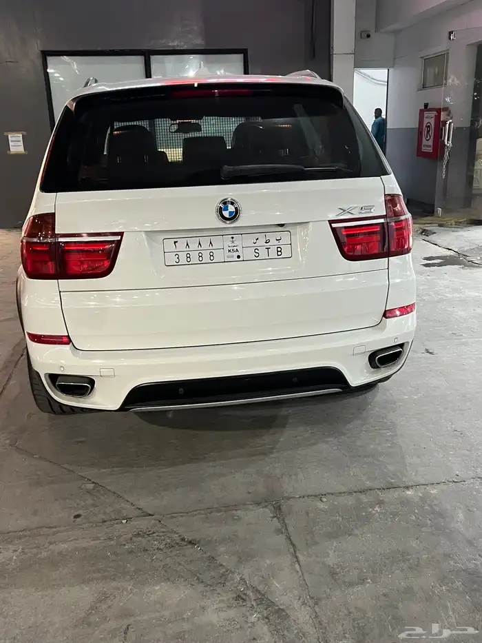 الثقبه 4