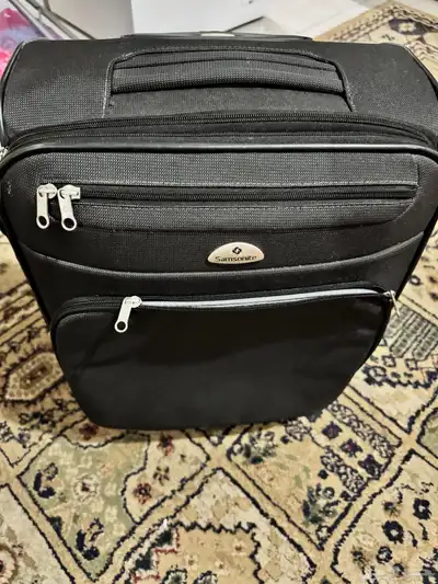 شنطة سفر للبيع 6