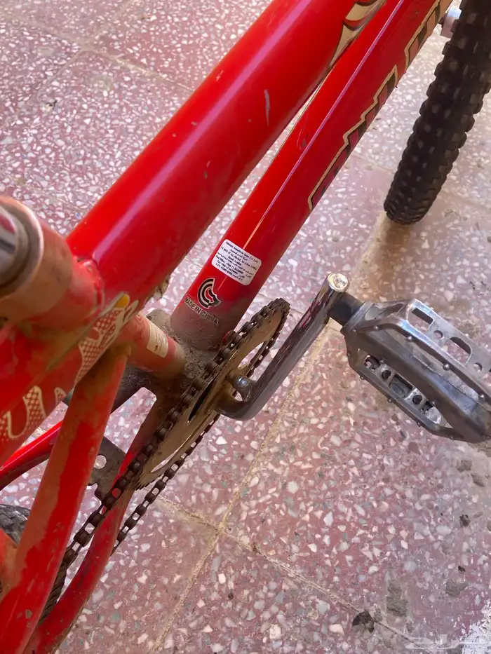 السلام عليكم سيكل مقاس 20 للبدل مع سكوتر نضيف 0