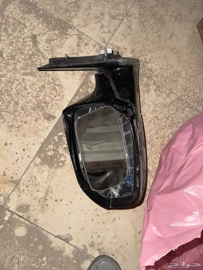 قطع غيار هيونداي مرايا يسار 1