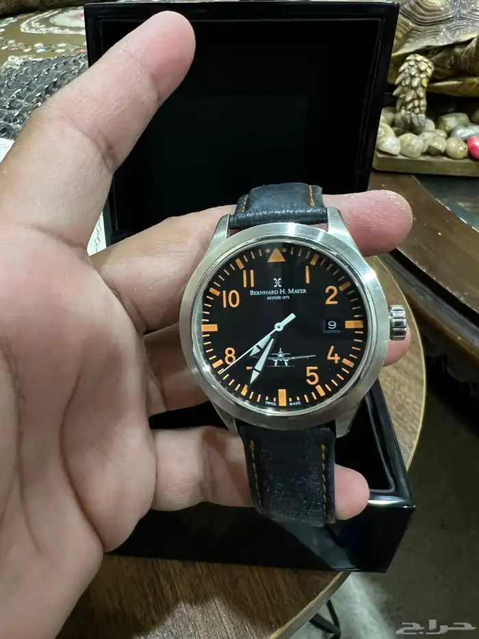 للبيع ساعه ماركه بيرنارد اتش ماير أصلي 5
