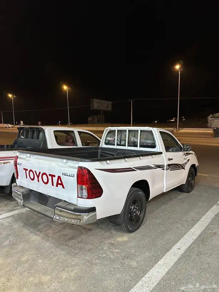 هايلوكس 2025 غماره بنزين اصفار السعر 100 3