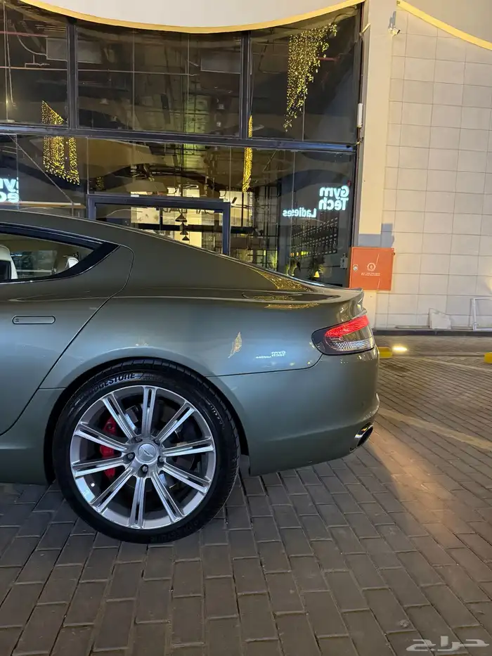 للبيع او البدل المناسب 2011 Rapide Aston Martin 1