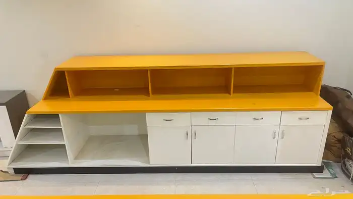 للبيع أثاث مكتبي فاخر بحالة ممتازة 2