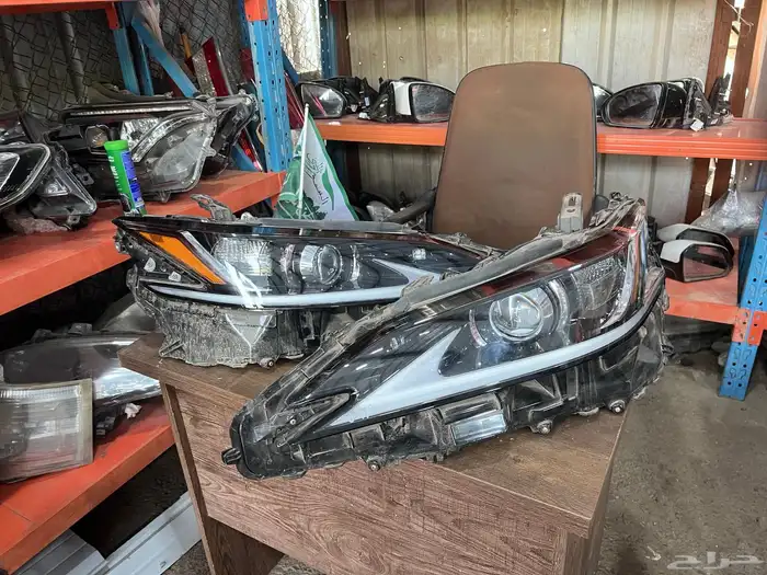 انوار لكزس اصلي 5