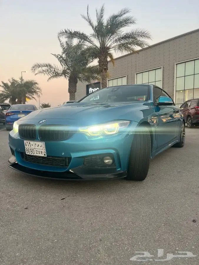 للبيع سيارة كشف بي ام دبليو BMW 3