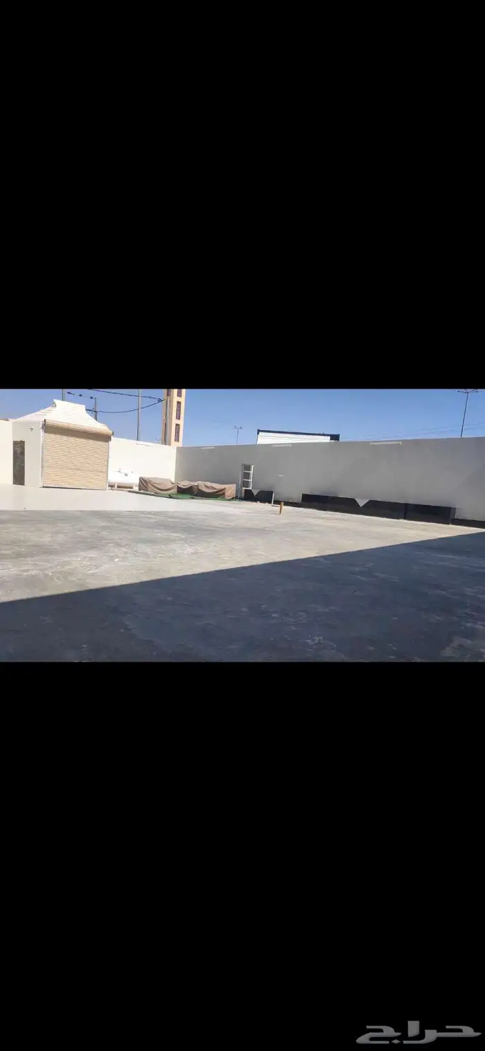 عمارة للبيع بالمذنب 3 شوارع- 1421متر 2