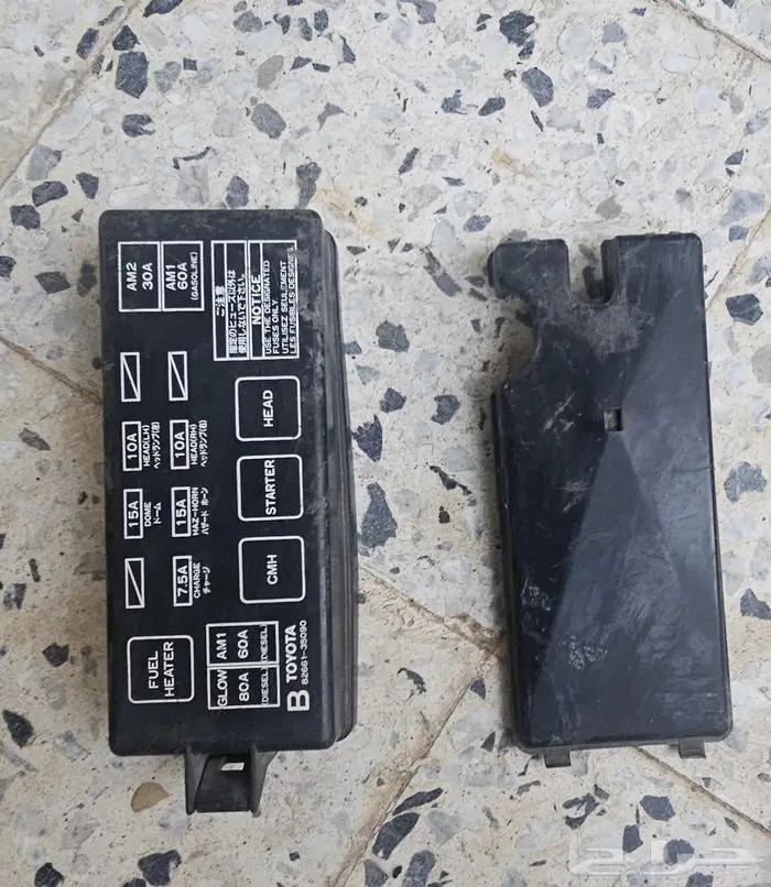 قطع غيار هايلكس مستخدم اصلي من89   97 2