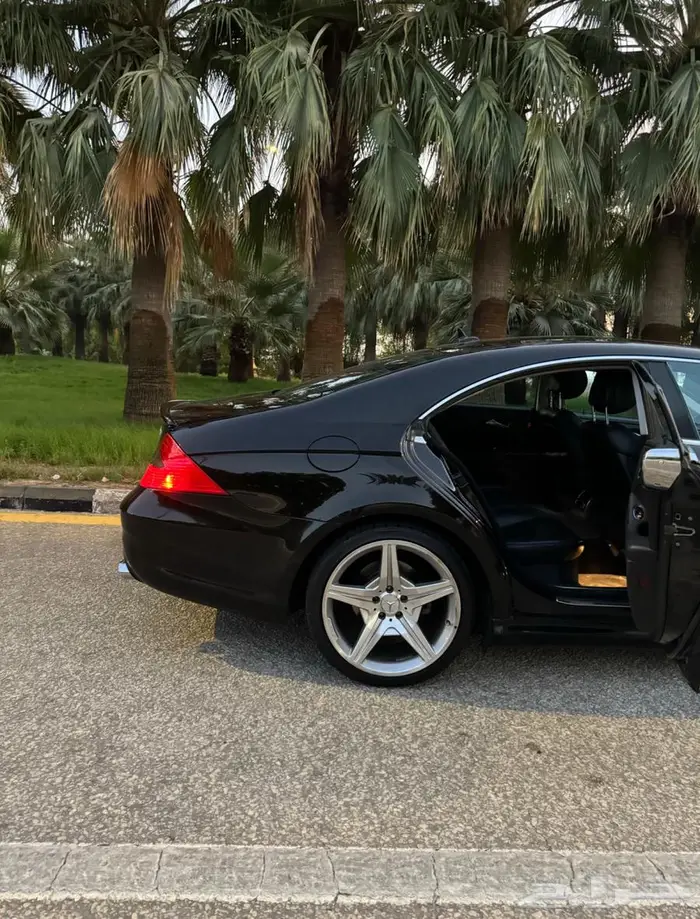 للبيع مرسيدس CLS500 كت AMG2007 11