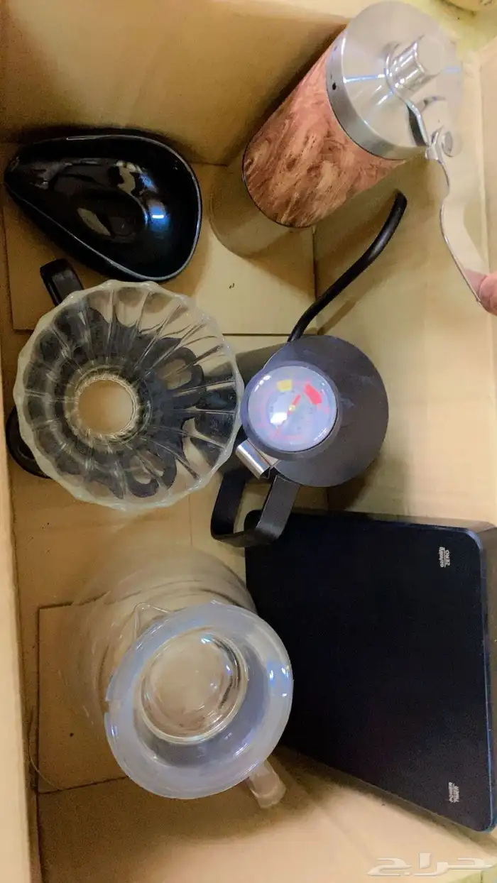 ماكينه قهوه اسبريسو وماكينه v60 للبيع بكامل ملحقاتهم 2