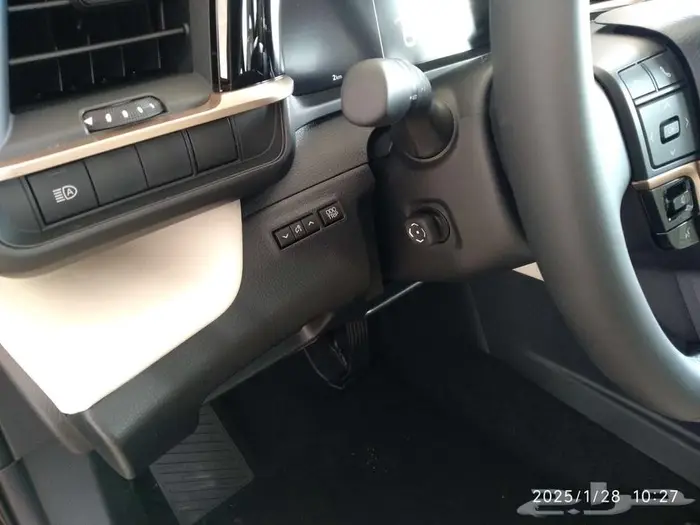 وارد اليحيى كراون بريميوم 2.5 لتر هجين فل رادار جلد 2025 7