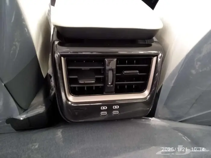 وارد اليحيى كراون ماجيستا 2.4 لتر تيربو هجين فل بانوراما2025 15