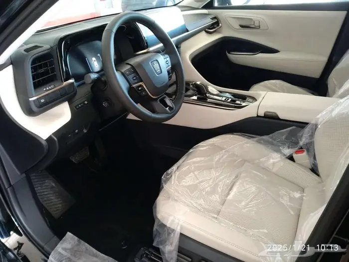 وارد اليحيى كراون ماجيستا 2.4 لتر تيربو هجين فل بانوراما2025 9