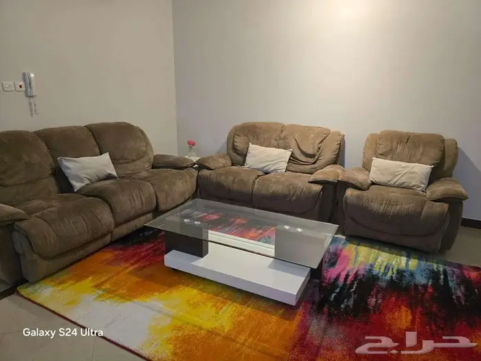 اثاث مستخدم بحاله جيده جدا للبيع 4