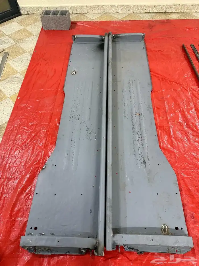 قطع غيار متنوعه لجمس كلاسيك 23