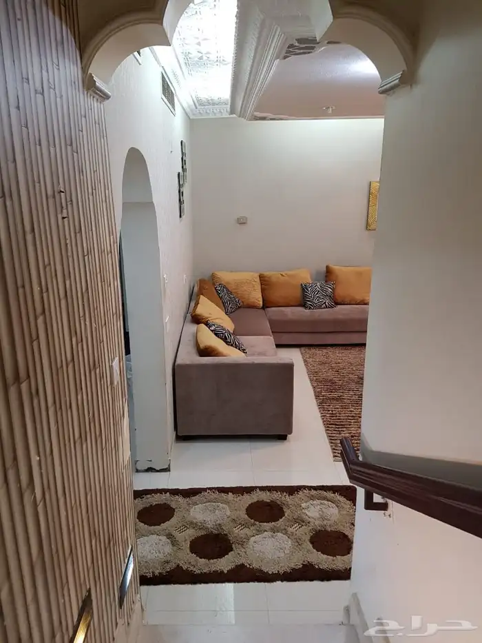 للبيع دبلكس شبه متصل بالفاروق الجنوبية الجبيل360م2 المالك 10