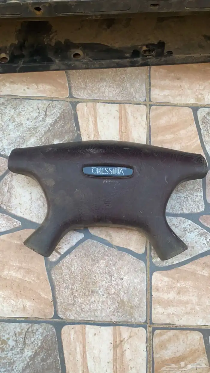 قطع غيار كراسيدا كامل جديد وكاله من 90_96 يوجد ديكورات داخلي 1