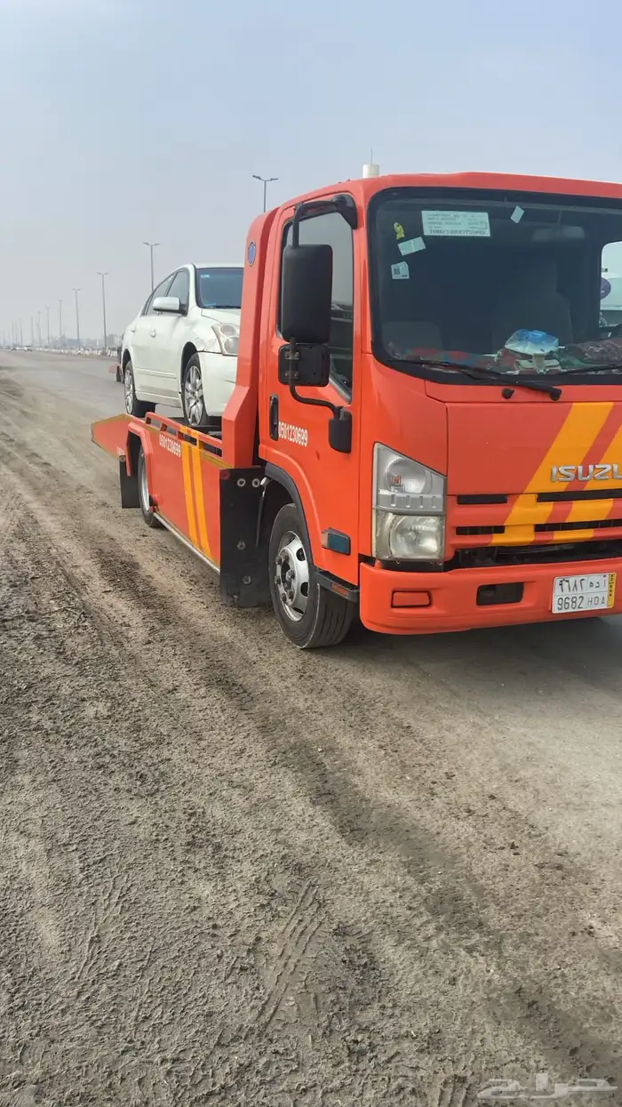 سطحه في الدمام الى الجنوب 1