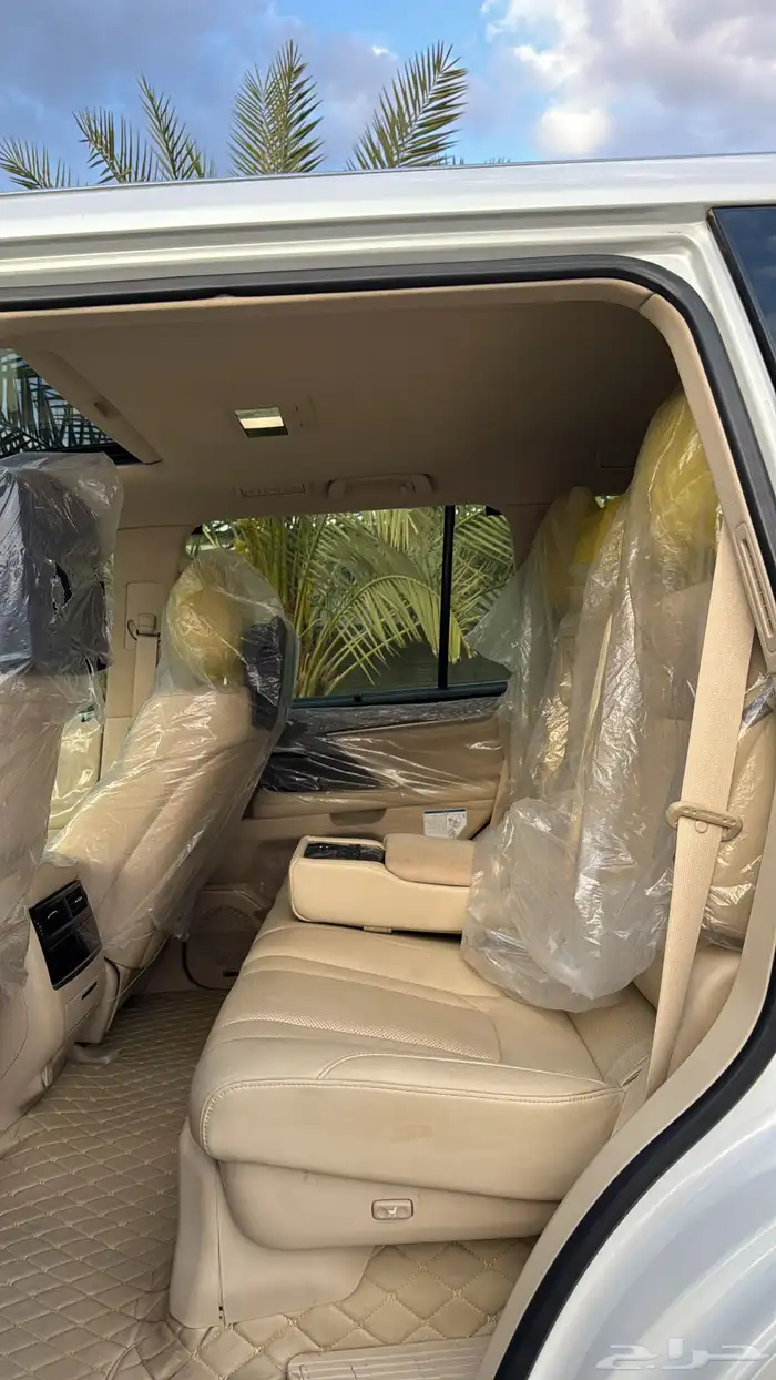 لكزس - LX570 سعودي مخزن 2021 تم للبيع مباع 13