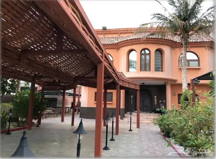 فيلا فاخرة للبيع في حي طيبة  جدة 0