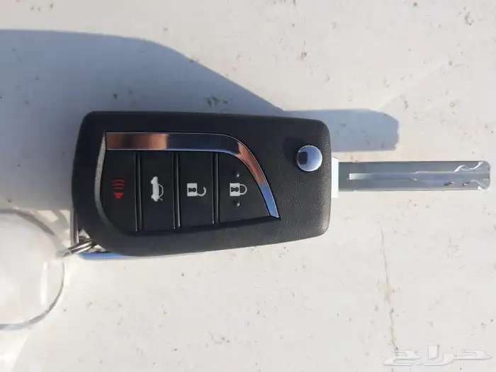 محل مفاتيح جده السامر فتح ابواب سيارات برمجة 12