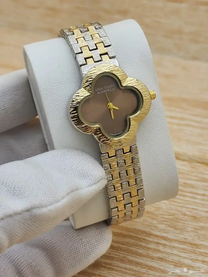 اقلام كارتير ساعات نسائي ساعات رجالي 40