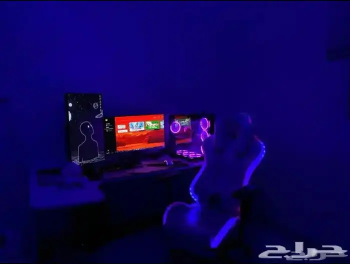 شاشة قيمنق وسماعة وكام وماوس 3