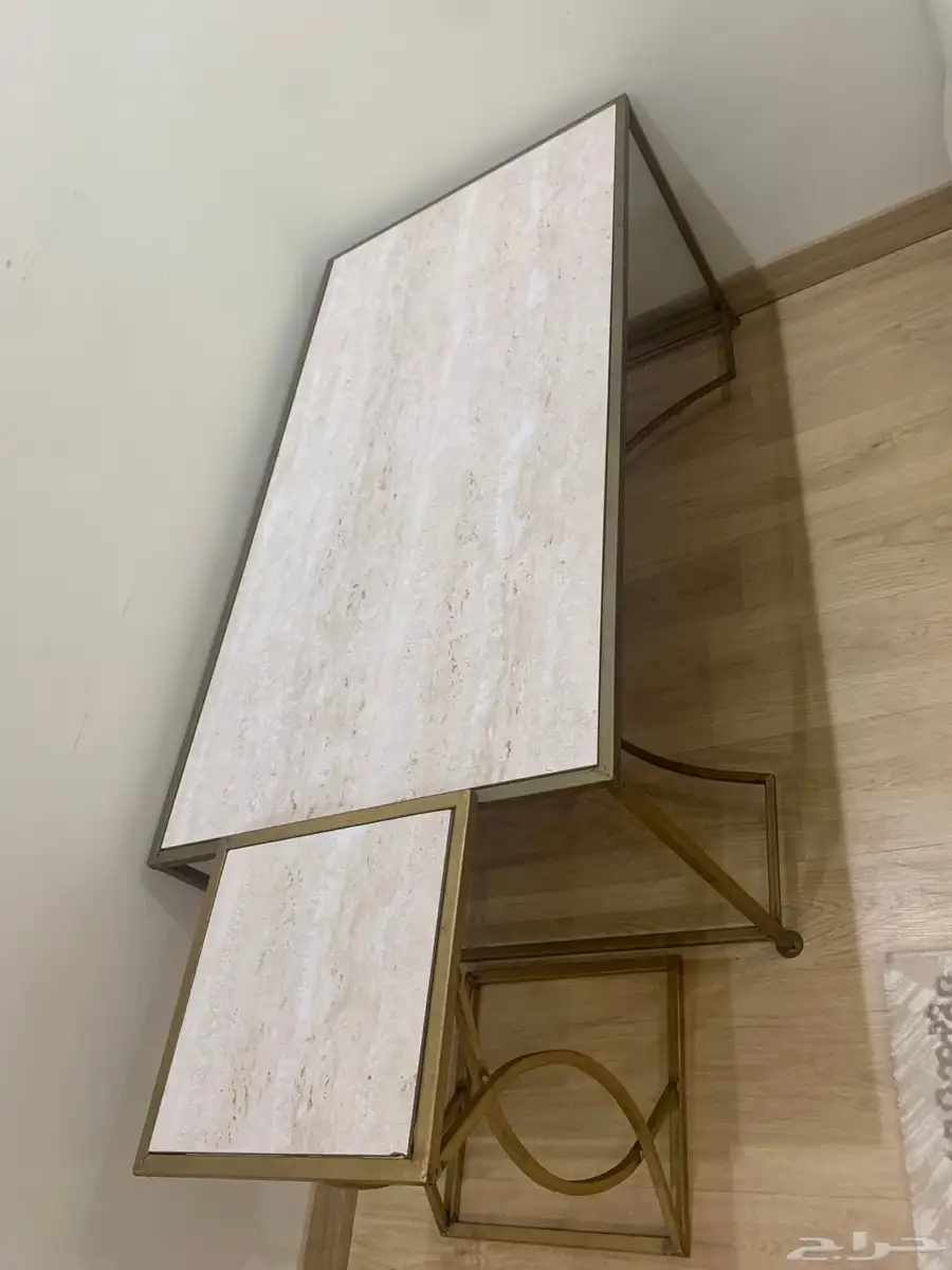 اثاث متنوع للبيع 3