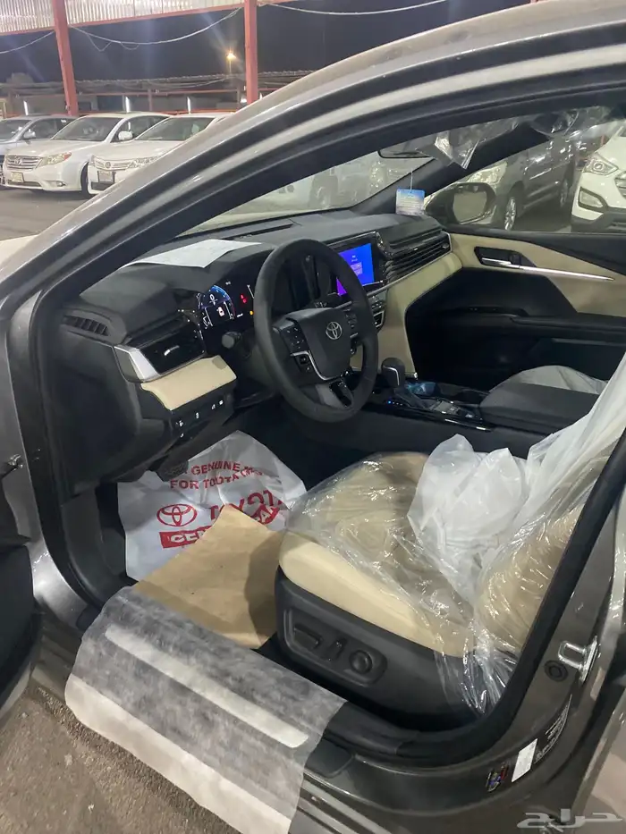 كامري 2025 تيتانيوم LE 5