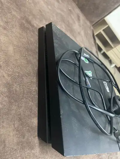 سوني فور للبيع 3