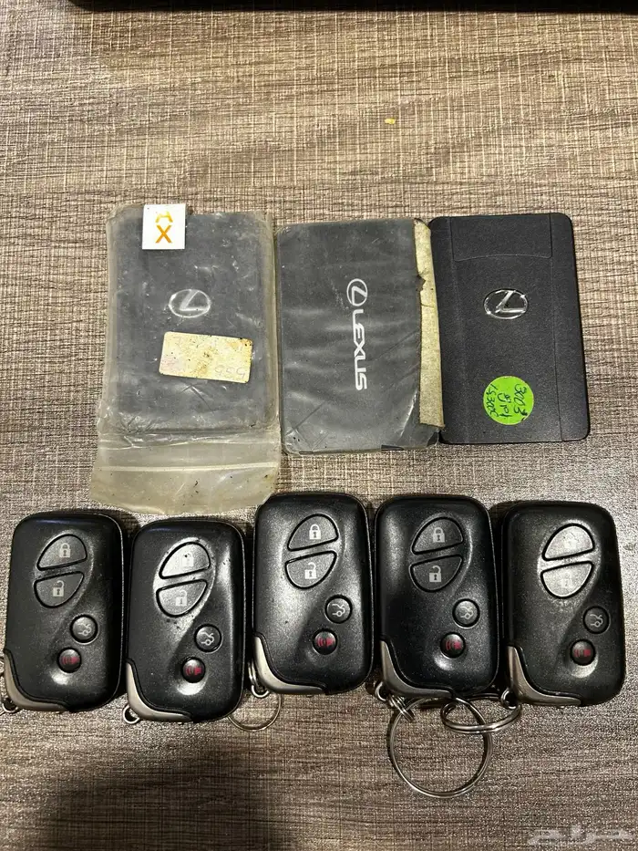 مفتاح لكزس اصلي 150 ريال 0