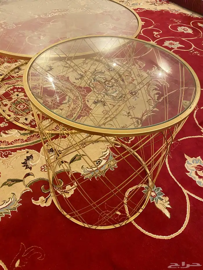 طاولات ذهبيه 1