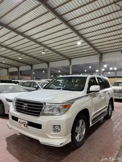 لاندكروزر 2014 0