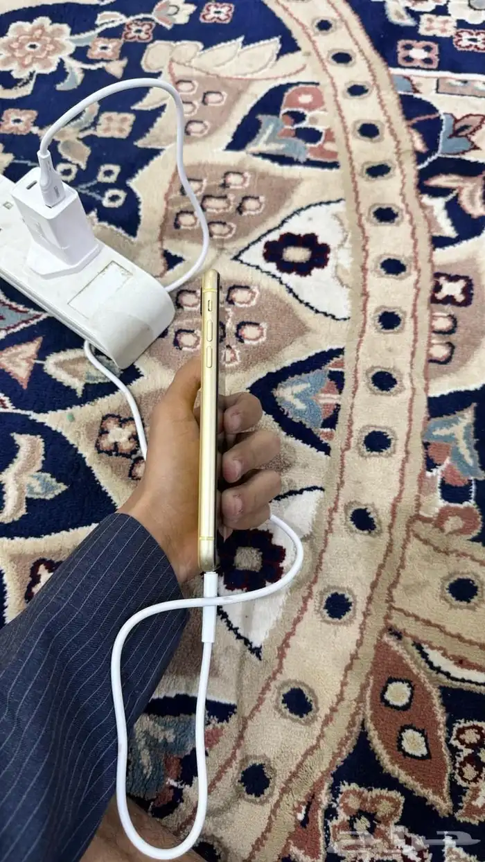 آيفون اكس آر 1