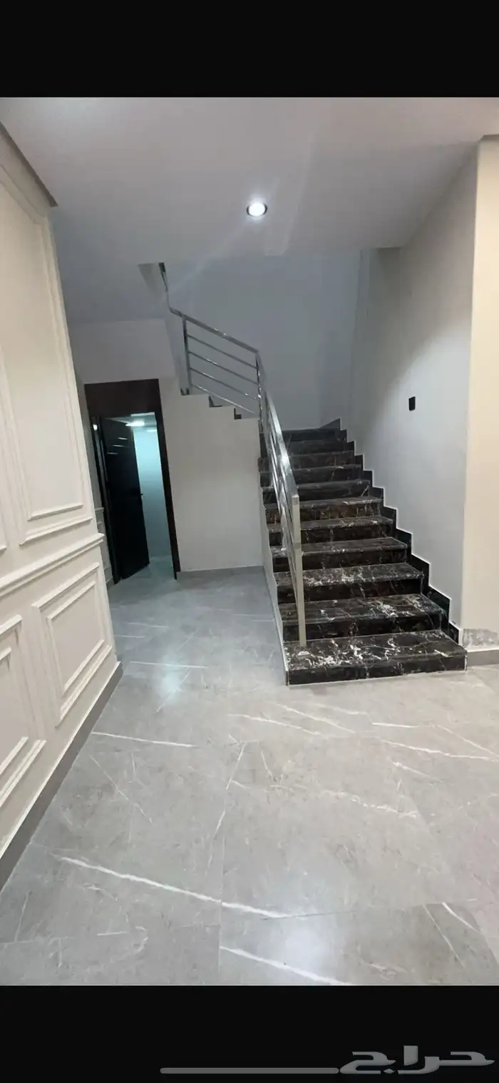 شقق وفلل نص ارض للبيع بتبوك مواقع مميزة 0