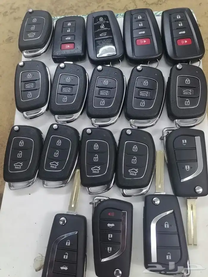 محل مفاتيح جده السامر فتح ابواب سيارات برمجة 8