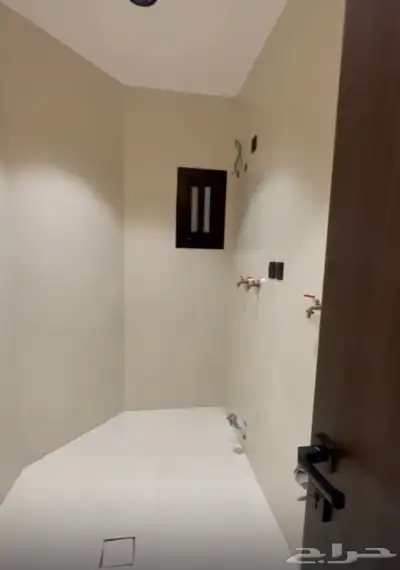 شقه فاخره جديده للايجار حي المنارات ابحر الشماليه 4