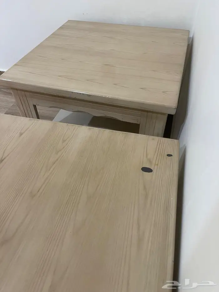 طاولات كبيره وصغيره العدد 2 بيج 2 بني 1