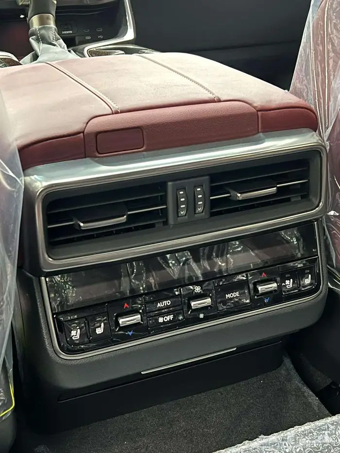 لكزس LX600 BB 2025 كاش وتقسيط جميع البنوك 10