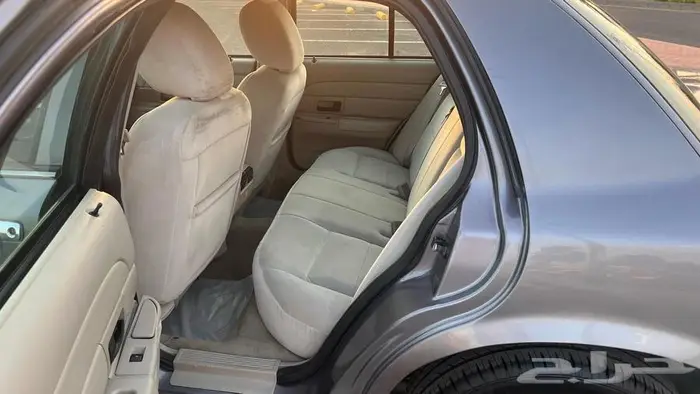 تم البيع فورد2011 6