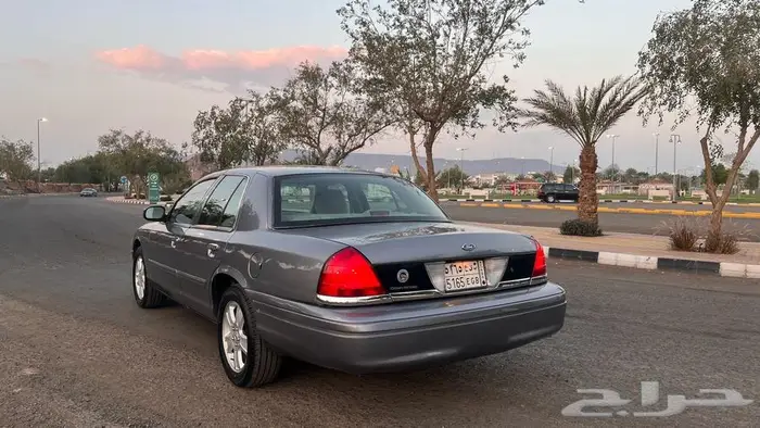 تم البيع فورد2011 4