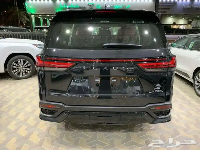 لكزس - LX600 - اف سبورت - خليجي - أسود-2025 4