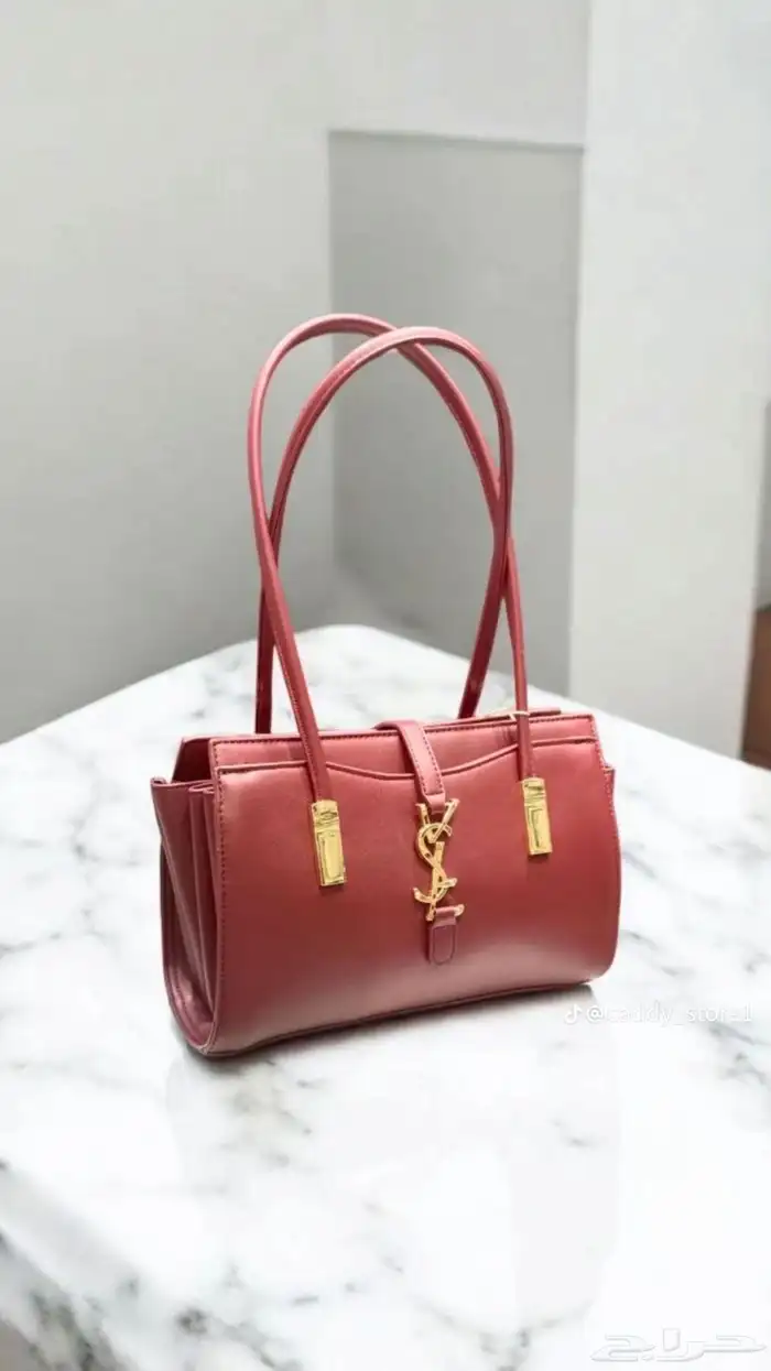 شنط نسائيه جديده وفخمه باقل الأسعار 80 81