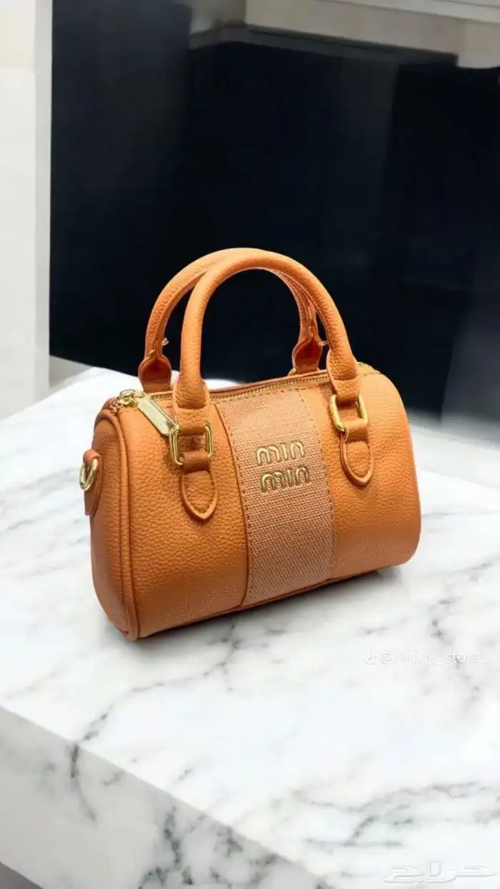 شنط نسائيه جديده وفخمه باقل الأسعار 80 41