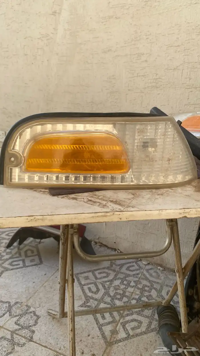 اركان او اسطبات جنب كراون فكتوريا 4