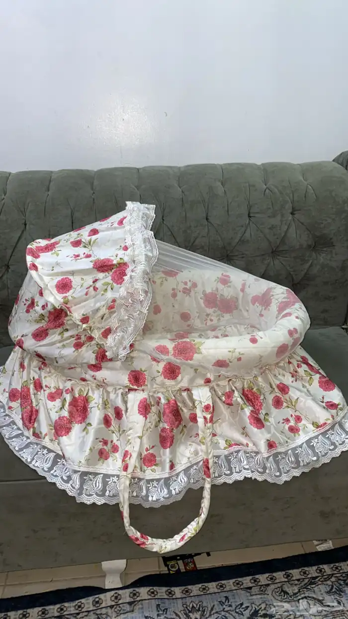 سرير اطفال 0