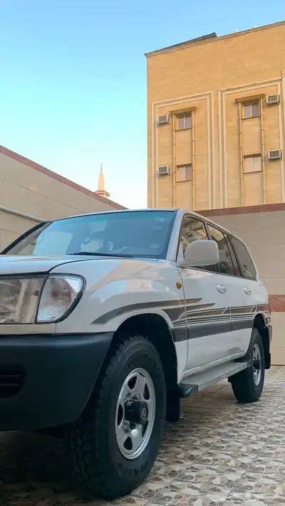 تلميع وتركيب حمايه بودي وعازل حراري لسيارات ب اقل الاسعار 5