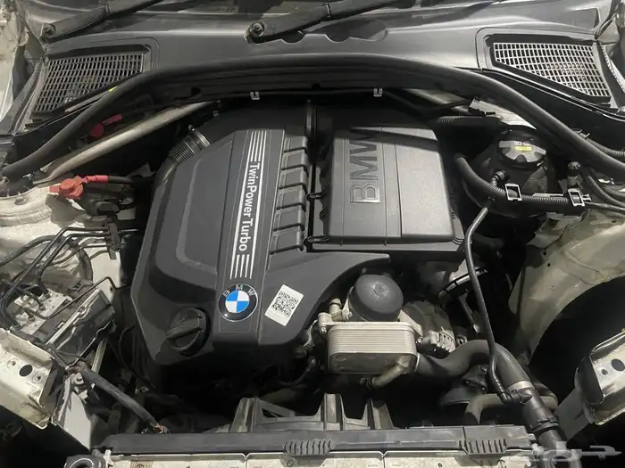 مكاين بي إم دبليو 4 6 8 سلندر وارد اليابان مع الضمان 0