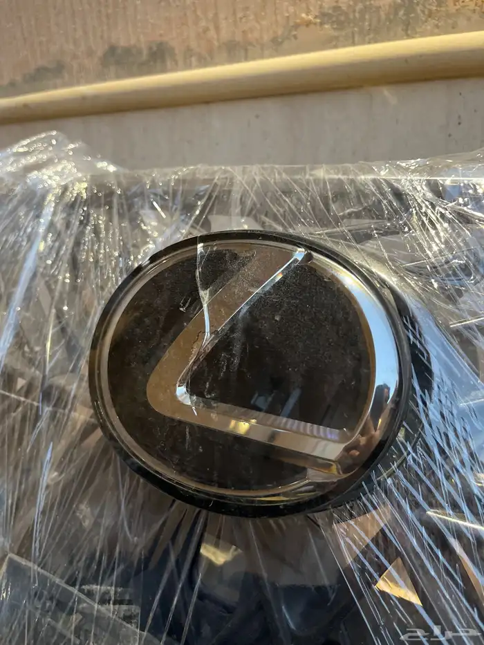 شبك وعلامه ولحيه لكزس من 18 الى 20 2